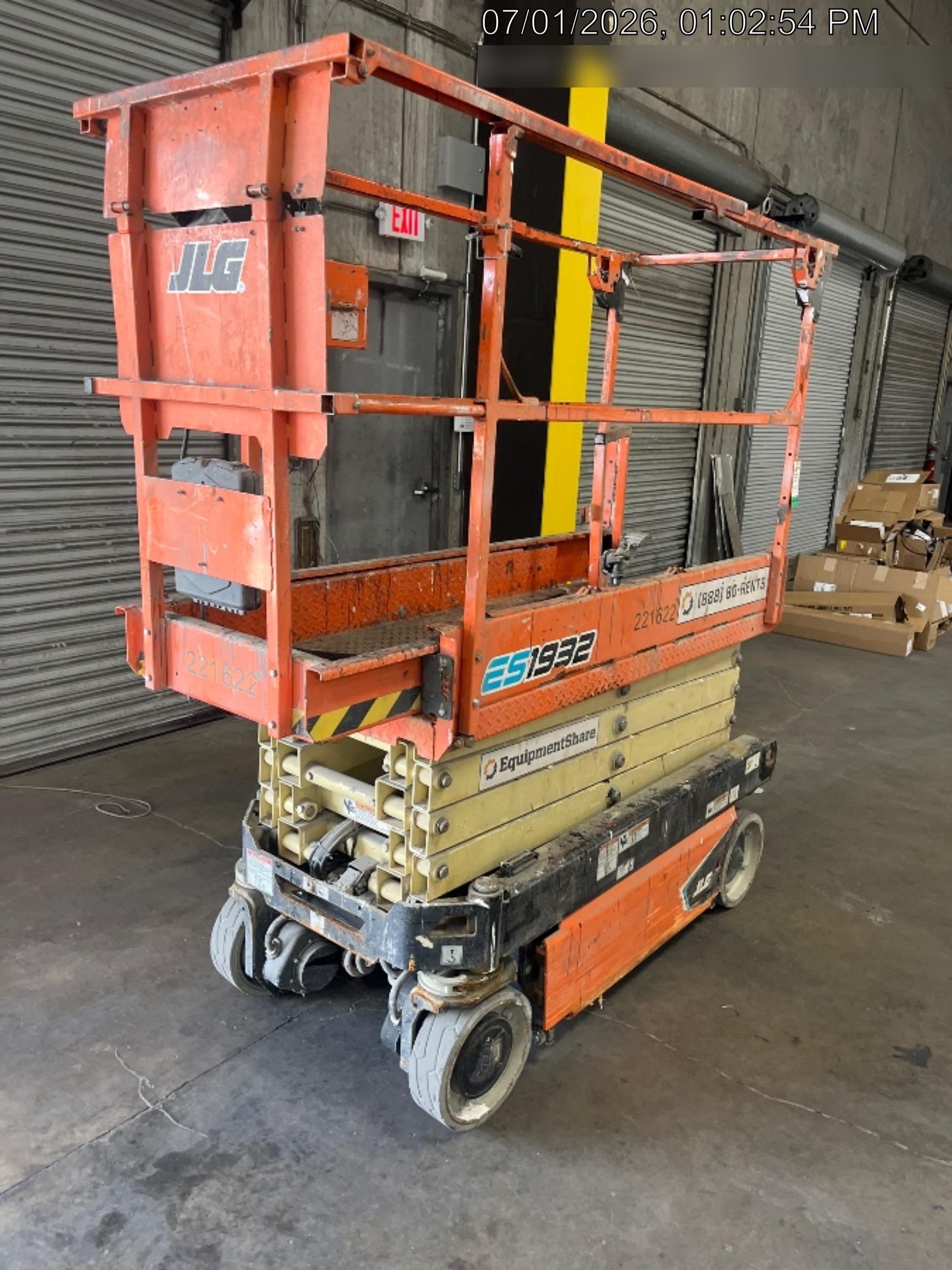2022 JLG ES1932