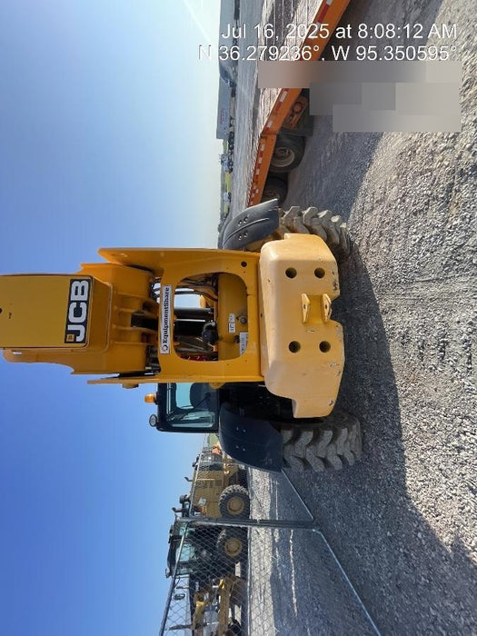 2019 JCB 512-56 Cab/Heat/Air, 109 HP, Solid Tires, STD Worklight, Beacon, Aux Hydraulics, Lifting Eye, Back up Alarm w/66" Carriage/60" Forks