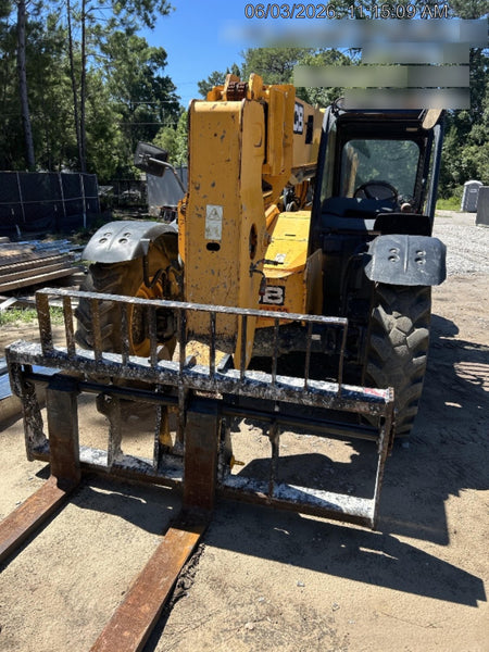 2019 JCB 506-36 Canopy, 74 HP, FF Tires, STD Worklight, Beacon, Aux Hydraulics, Lifting Eye, Back up Alarm, 48" Carriage, 48" Forks