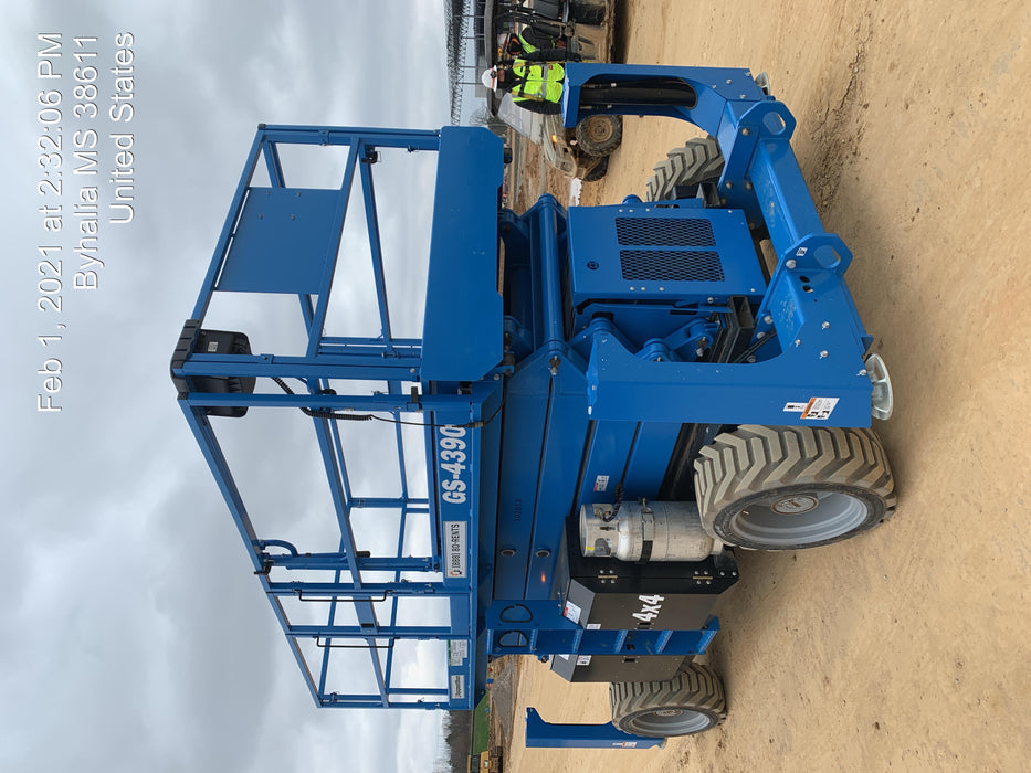2020 GENIE GS-4390 RT