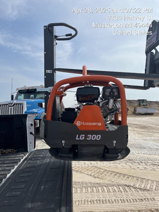 2024 HUSQVARNA LG300