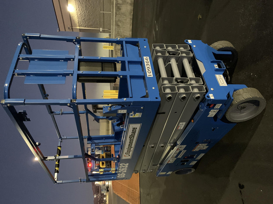 2020 Genie GS-2632 Solid NM Tires, Folding Rails with Half-Height Swing Gate, Beacon, 800W Invertor