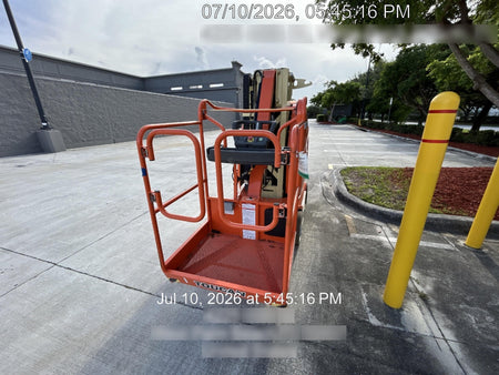 2022 JLG 26E