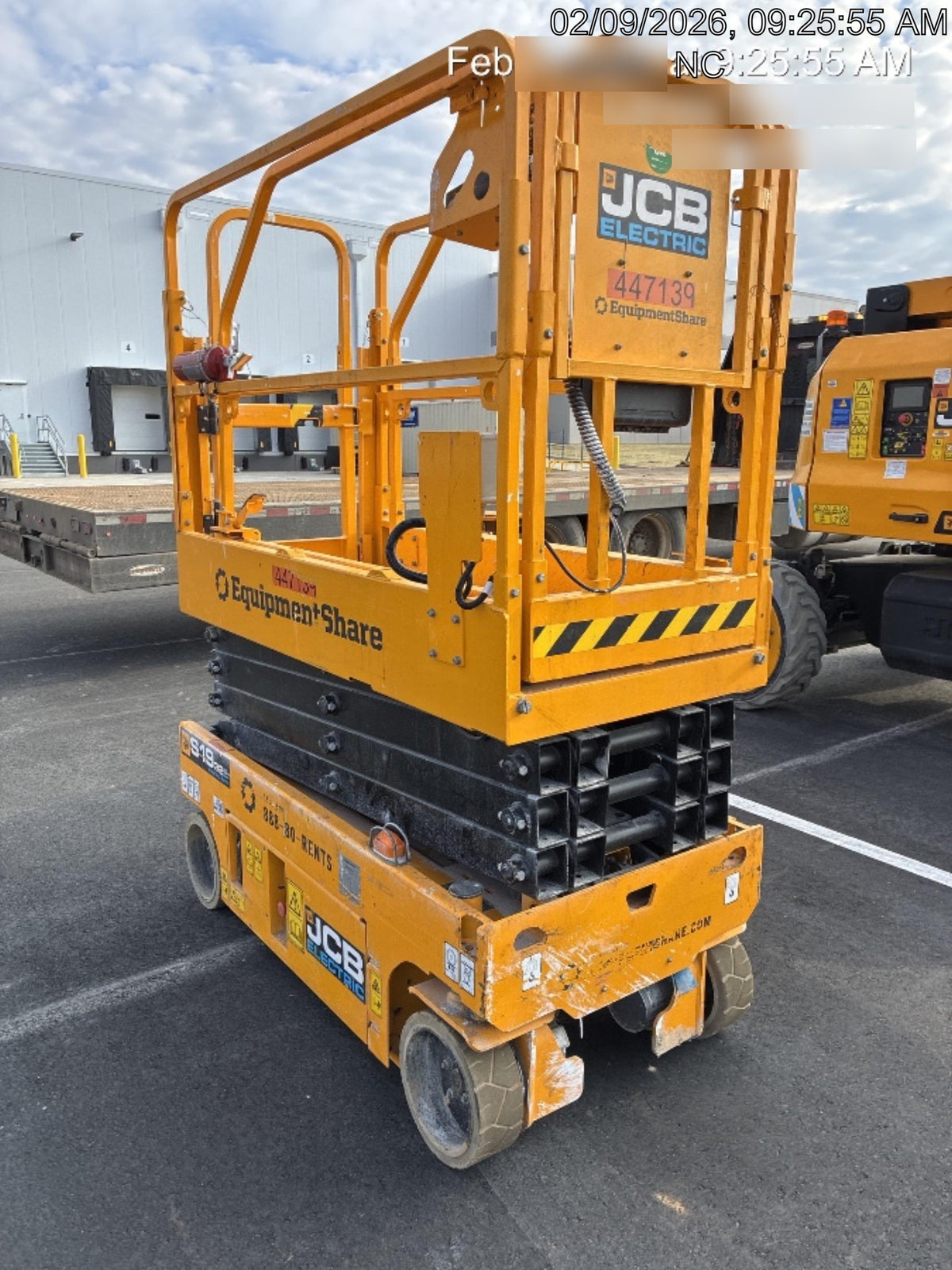 2024 JCB S1932E