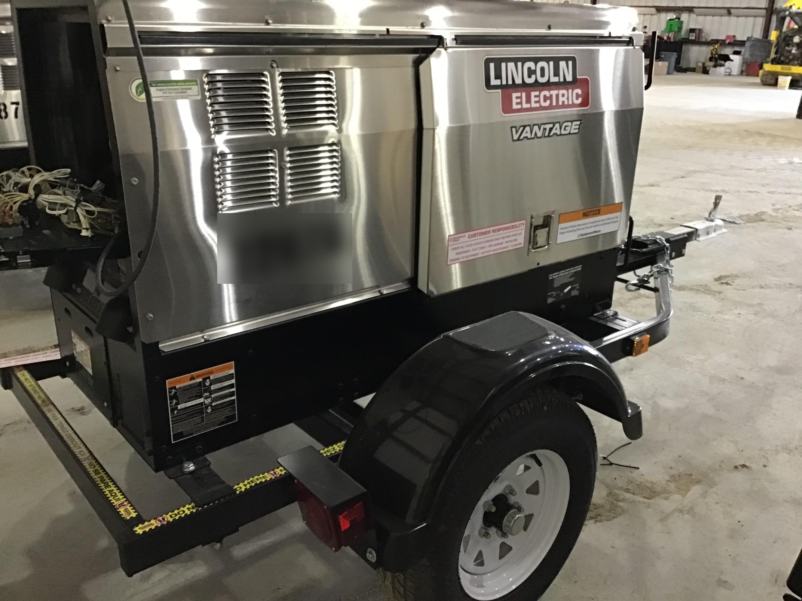 2019 Lincoln Electric Vantage 322 Lincoln Vantage 322 Welder w/Trailer, Light Kit, Cable Rack