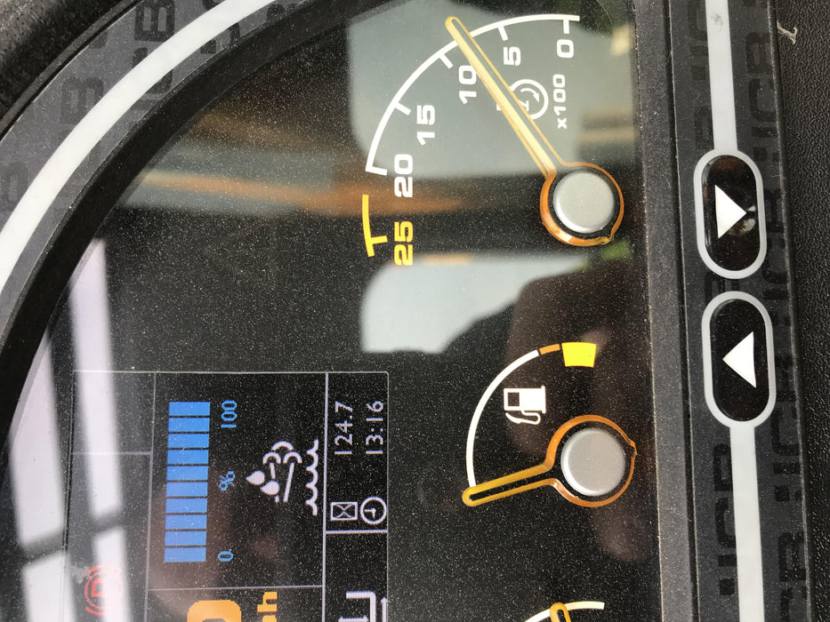 2019 JCB 512-56 Canopy, 109 HP, Solid Tires, STD Worklight, Beacon, Aux Hydraulics, Lifting Eye, Back up Alarm w/66" Carriage/60" Forks