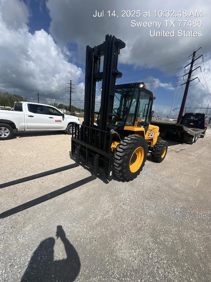 2025 JCB 940-4