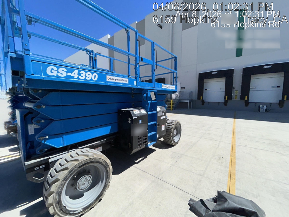 2020 GENIE GS-4390 RT
