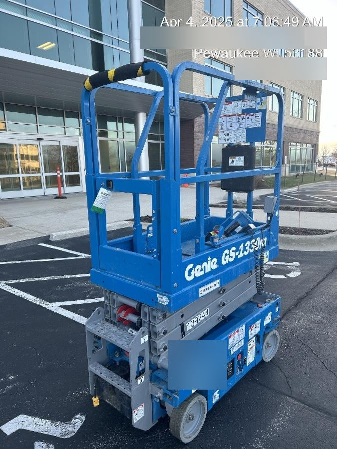 2021 GENIE GS-1330m