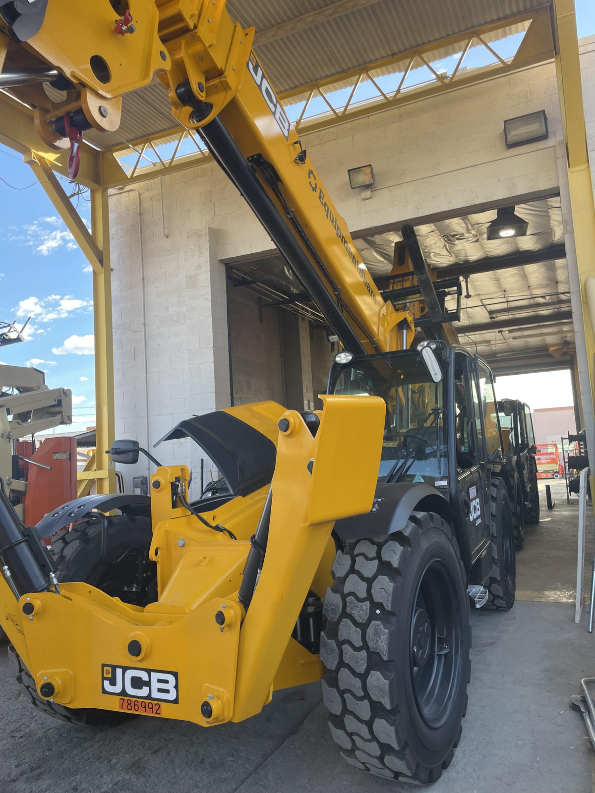 2026 JCB 512-56