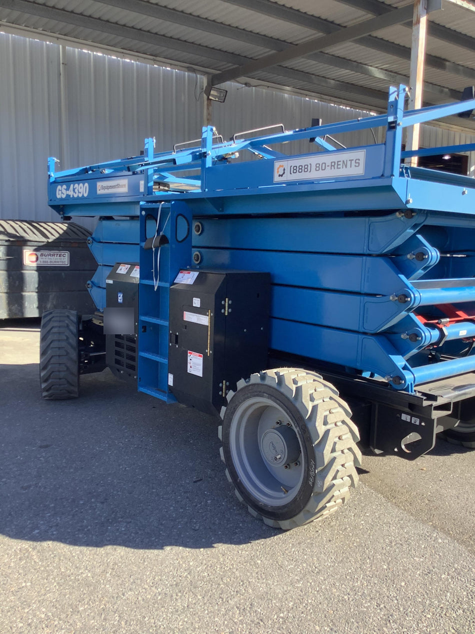 2020 GENIE GS-4390 RT