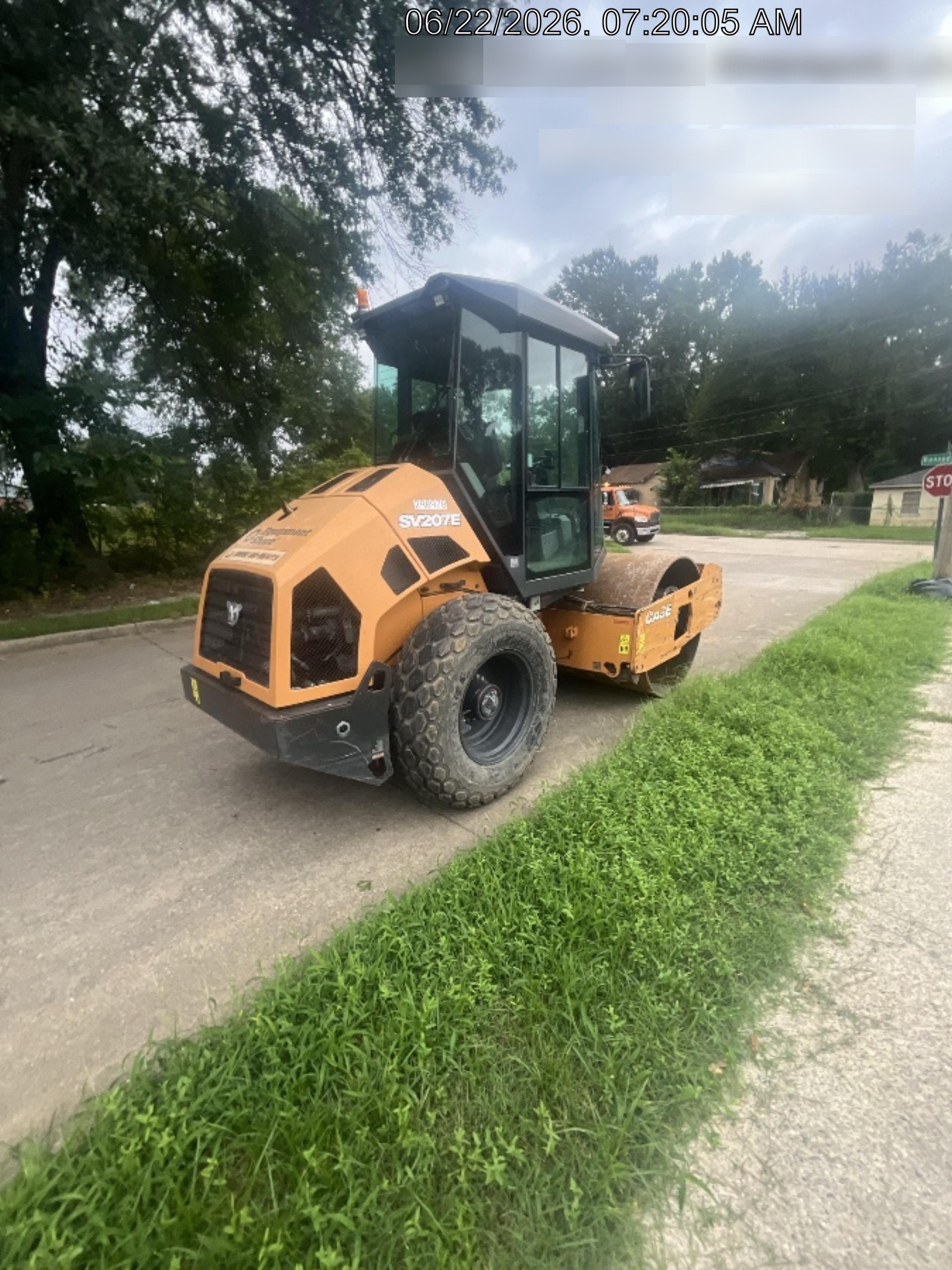 2023 CASE SV207E