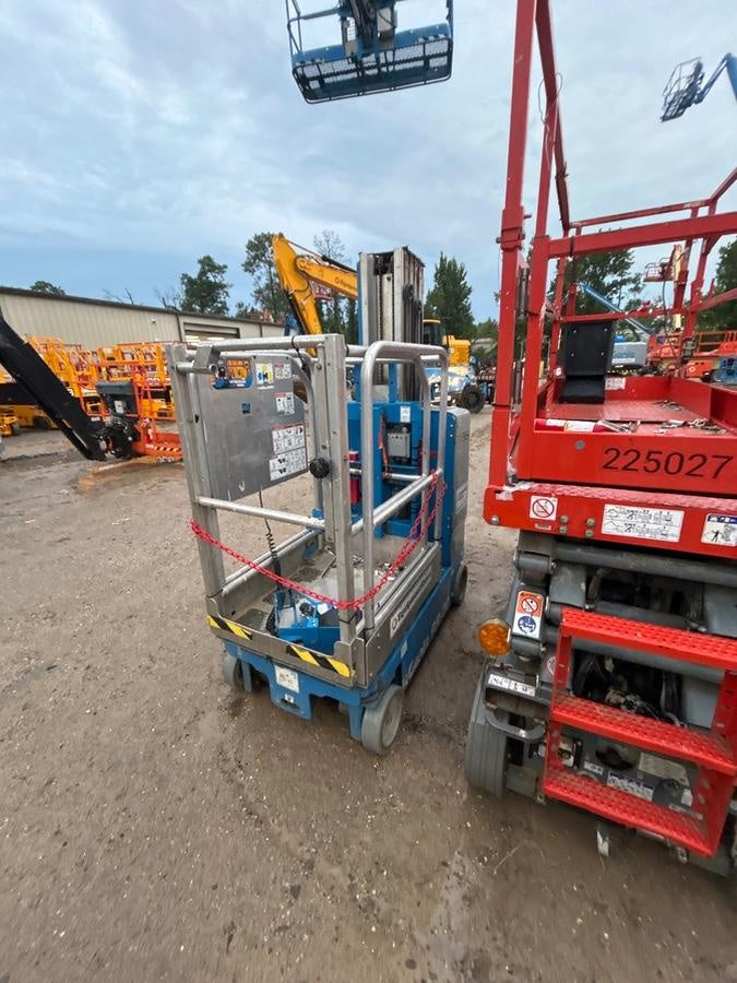 2020 GENIE GR-20