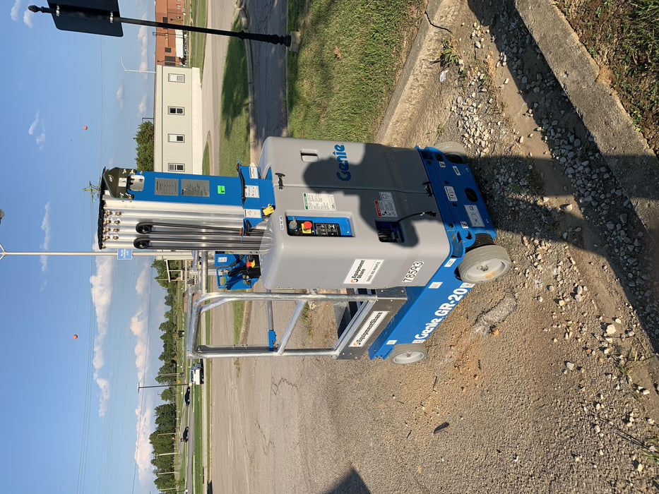 2020 GENIE GR-20