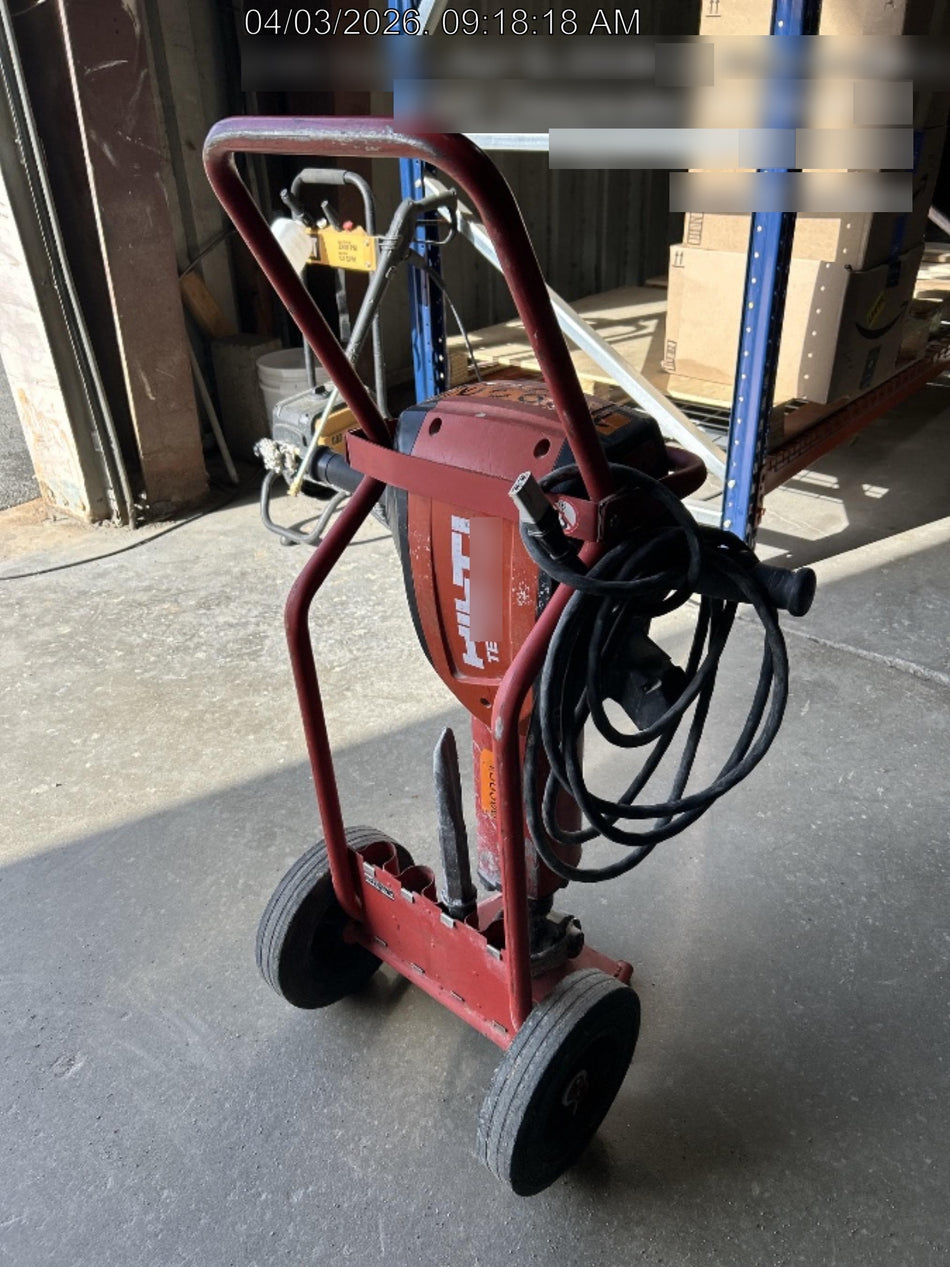 2021 HILTI TE 3000-AVR