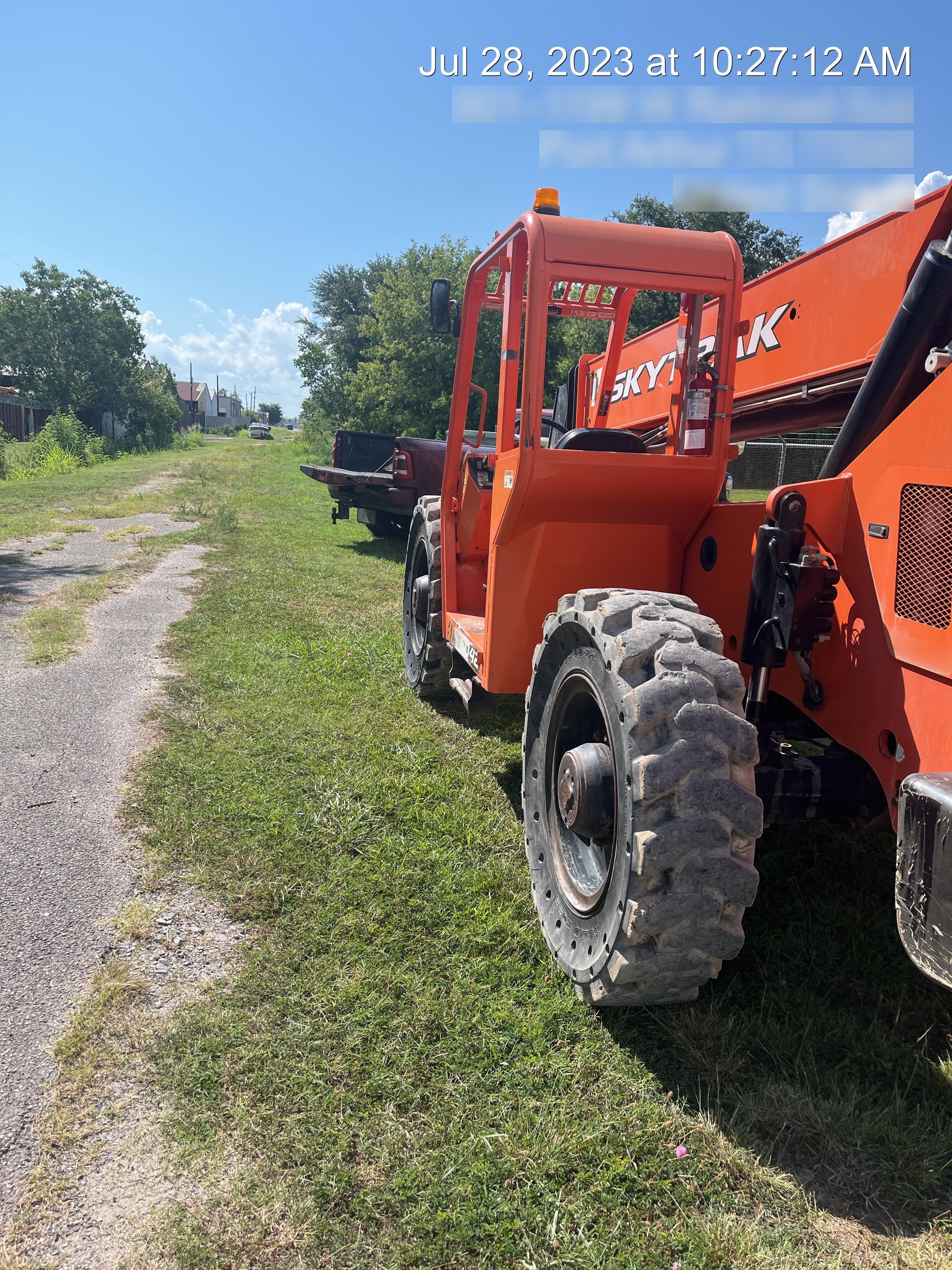 2018 SKYTRAK 8042