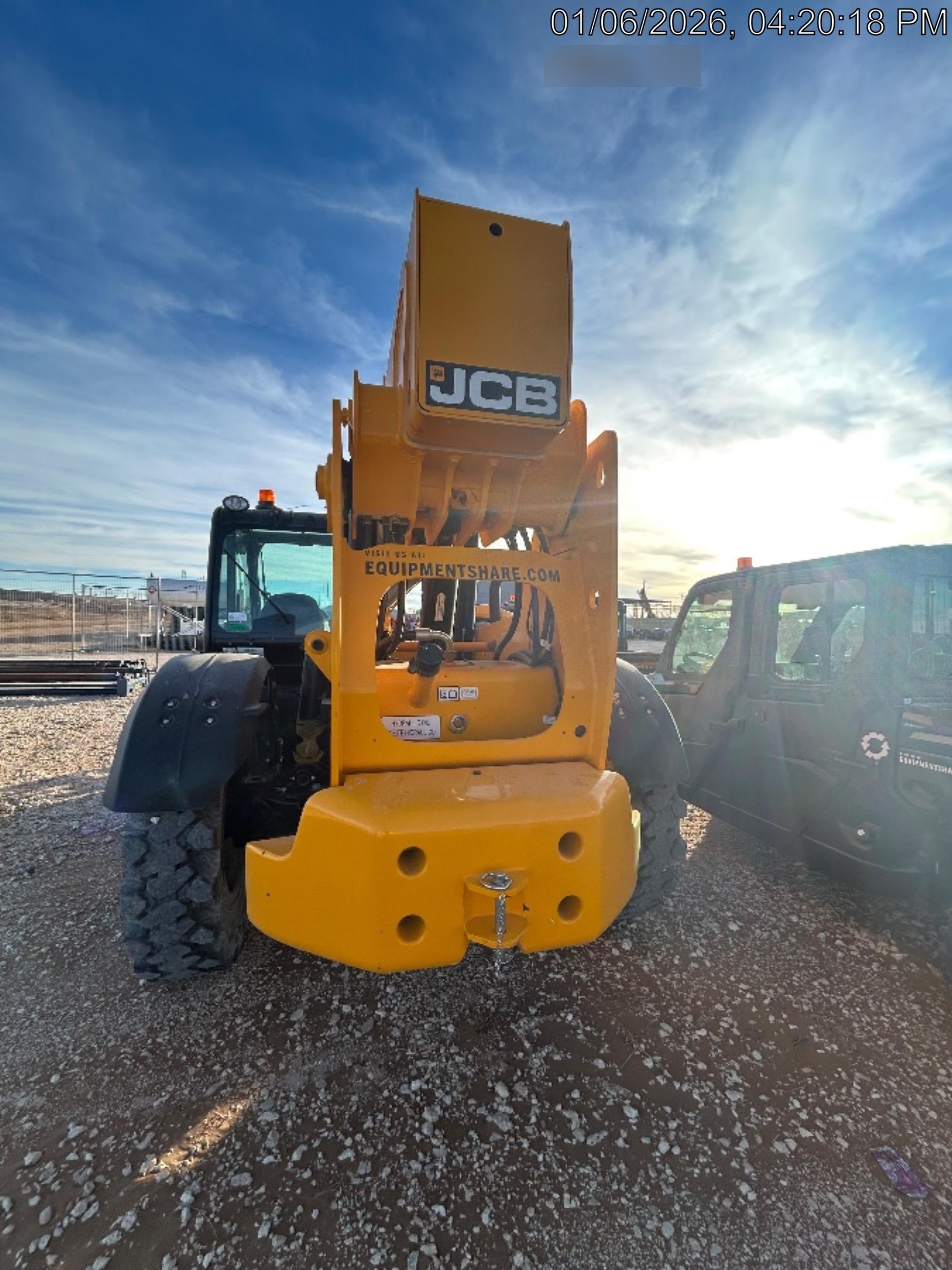 2025 JCB 510-56