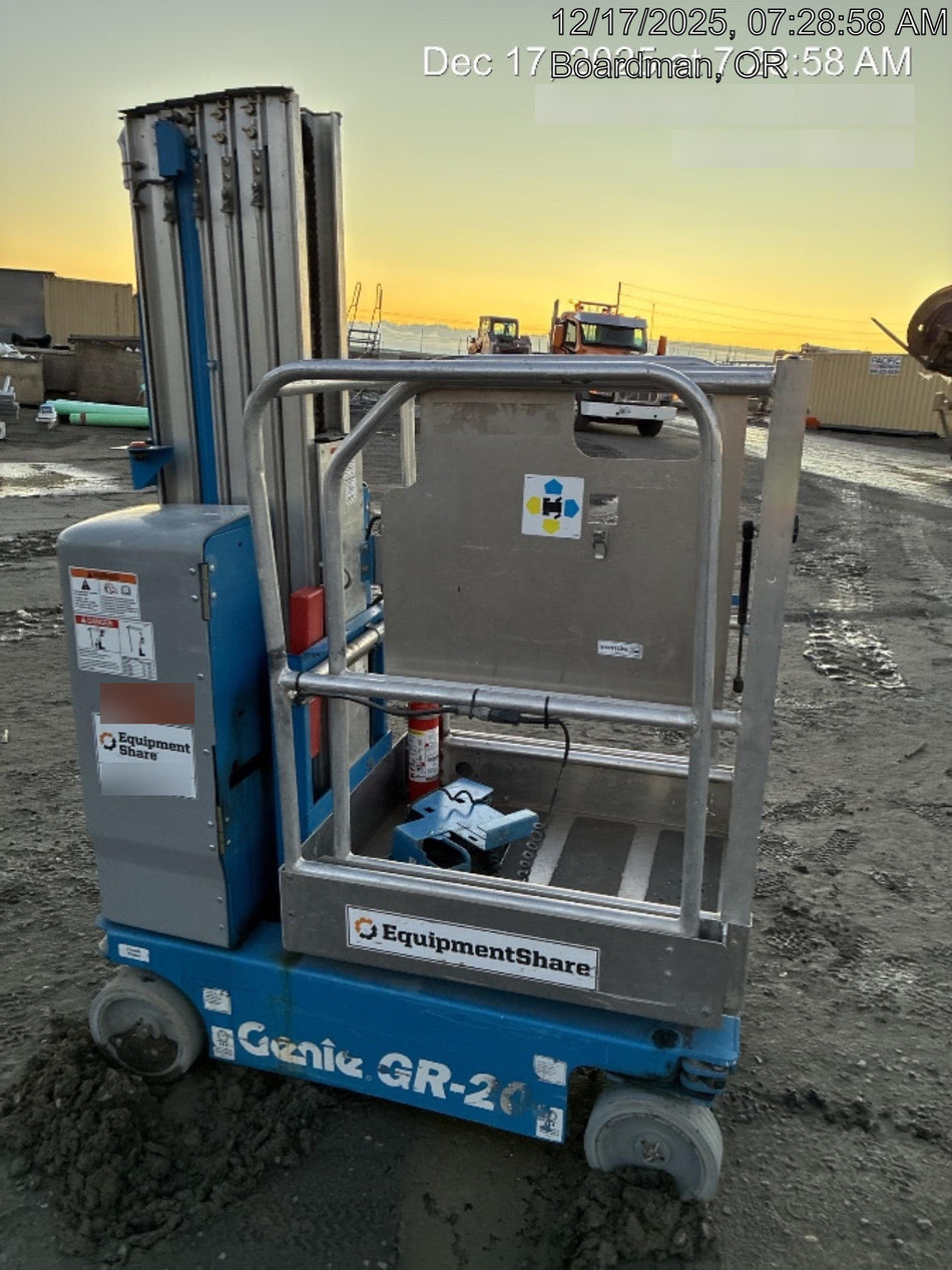 2019 GENIE GR-20