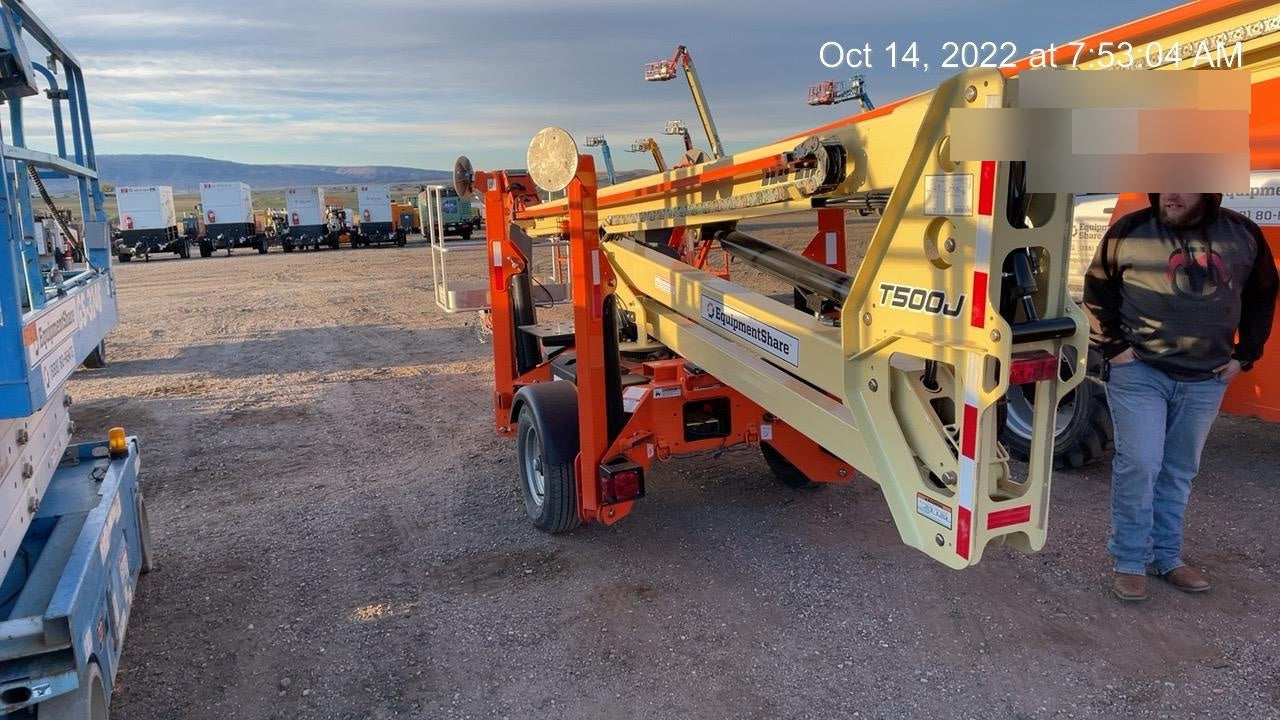 2022 JLG T500J