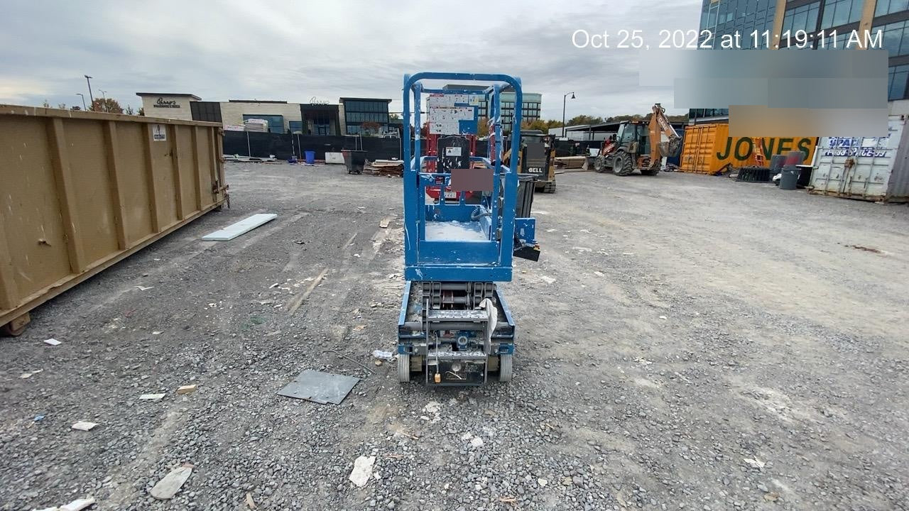 2021 GENIE GS-1330m