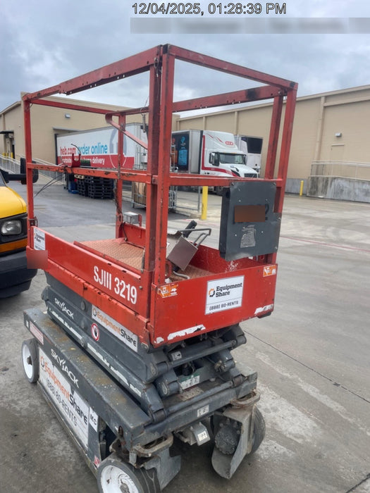 2018 SKYJACK SJIII-3219