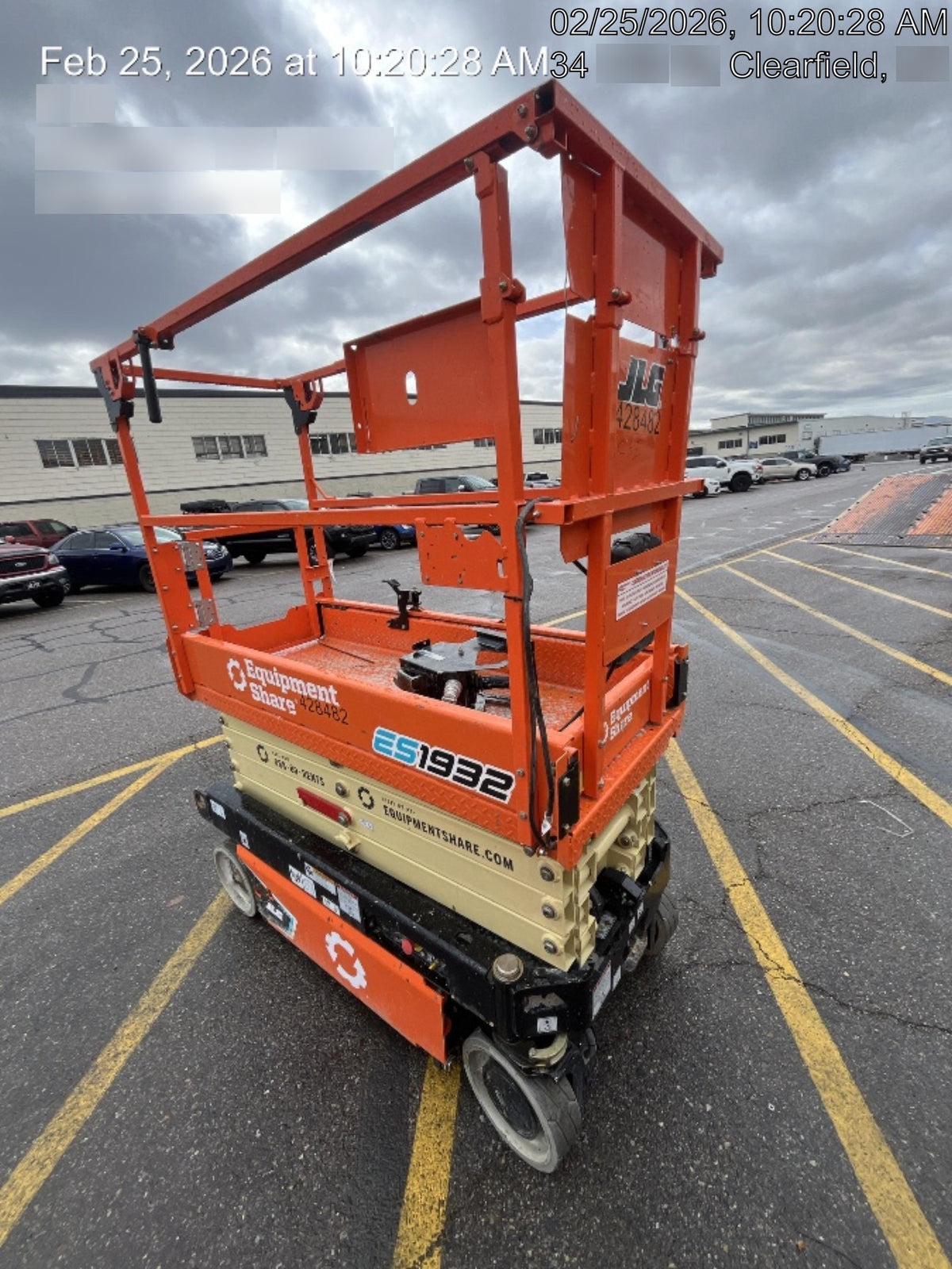 2024 JLG ES1932