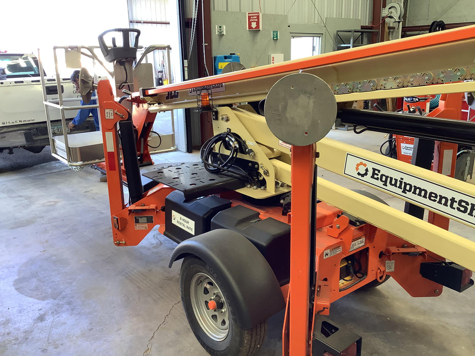 2021 JLG T350