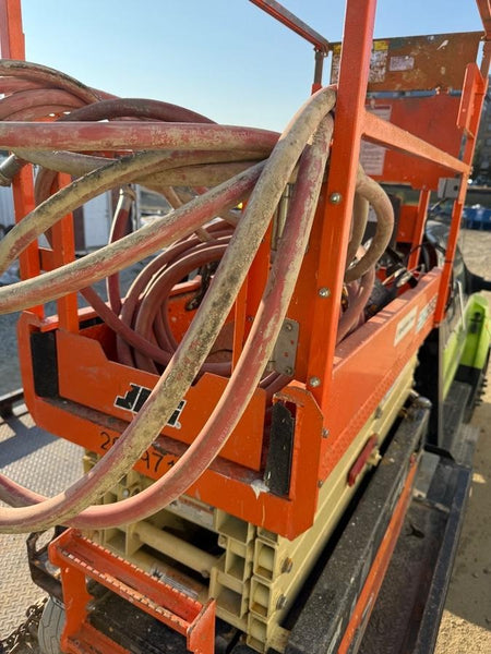 2022 JLG ES1932