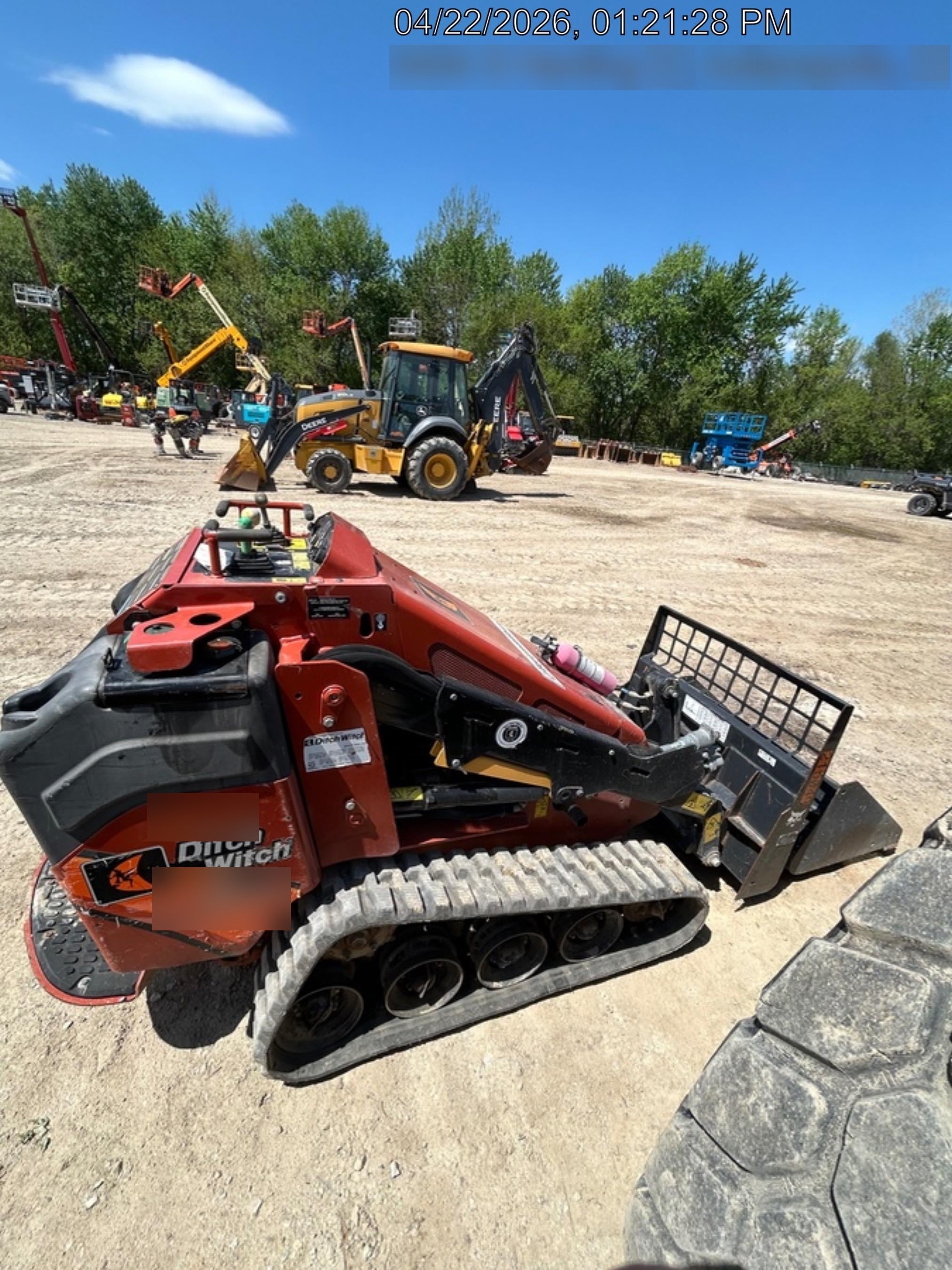 2020 DITCH WITCH SK800A