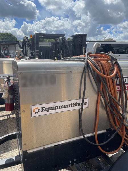 2019 Lincoln Electric Vantage 322 Lincoln Vantage 322 Welder w/Trailer, Light Kit, Cable Rack