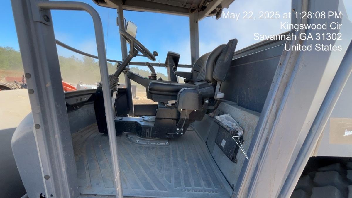 2024 DYNAPAC CA2500D