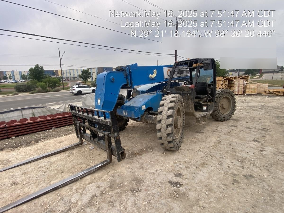 2022 GENIE GTH-844