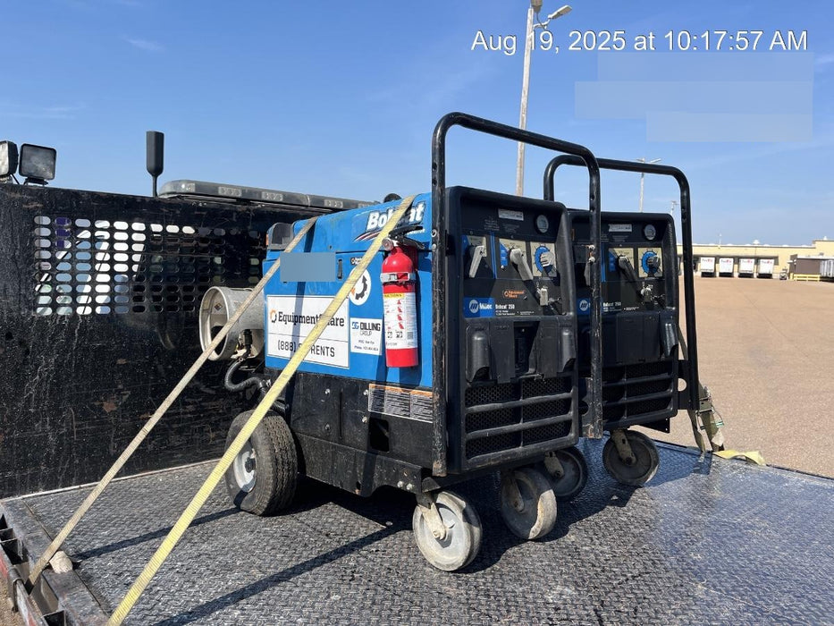 2019 Miller Electric BOBCAT 250 Standard w/Running Gear, Bracket, Hose