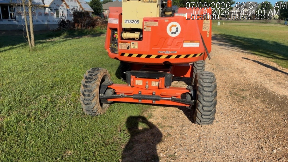 2022 JLG 340AJ