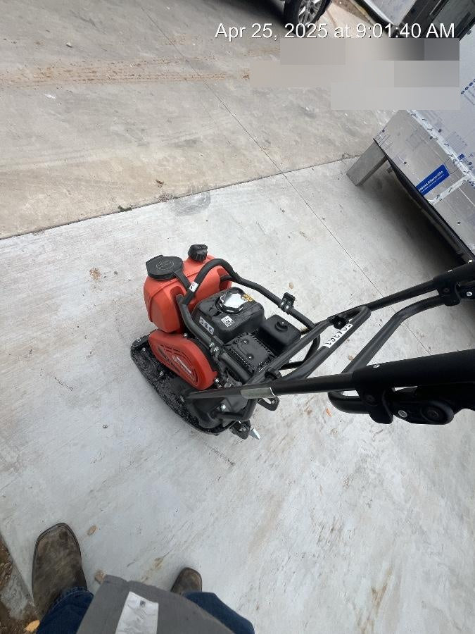 2025 HUSQVARNA LF75