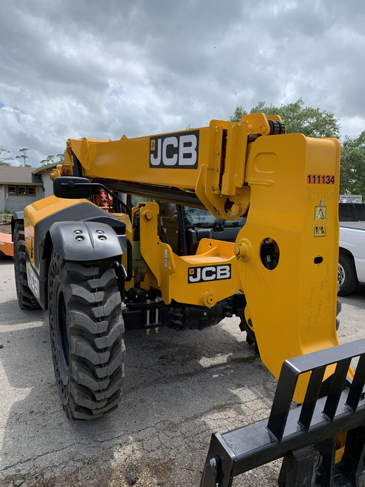 2020 JCB 509-42 Cab/Heat/Air, Solid Tires, Work Lights, Beacon, Aux Hydraulics, Back up Alarm, Lifting Eye, ES Decals