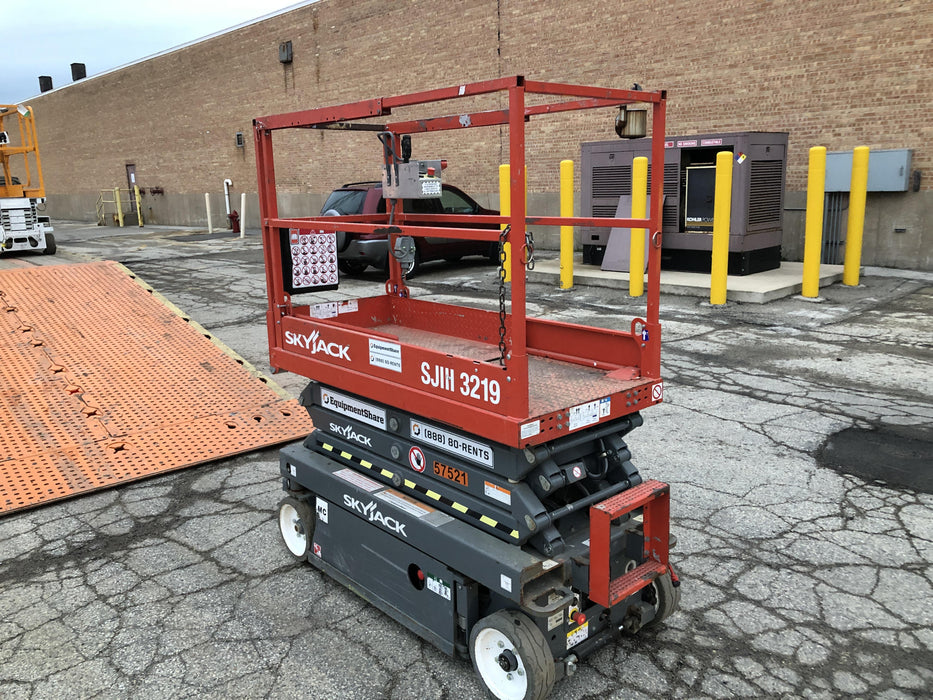 2016 Skyjack SJIII-3219 Standard Rental Specs