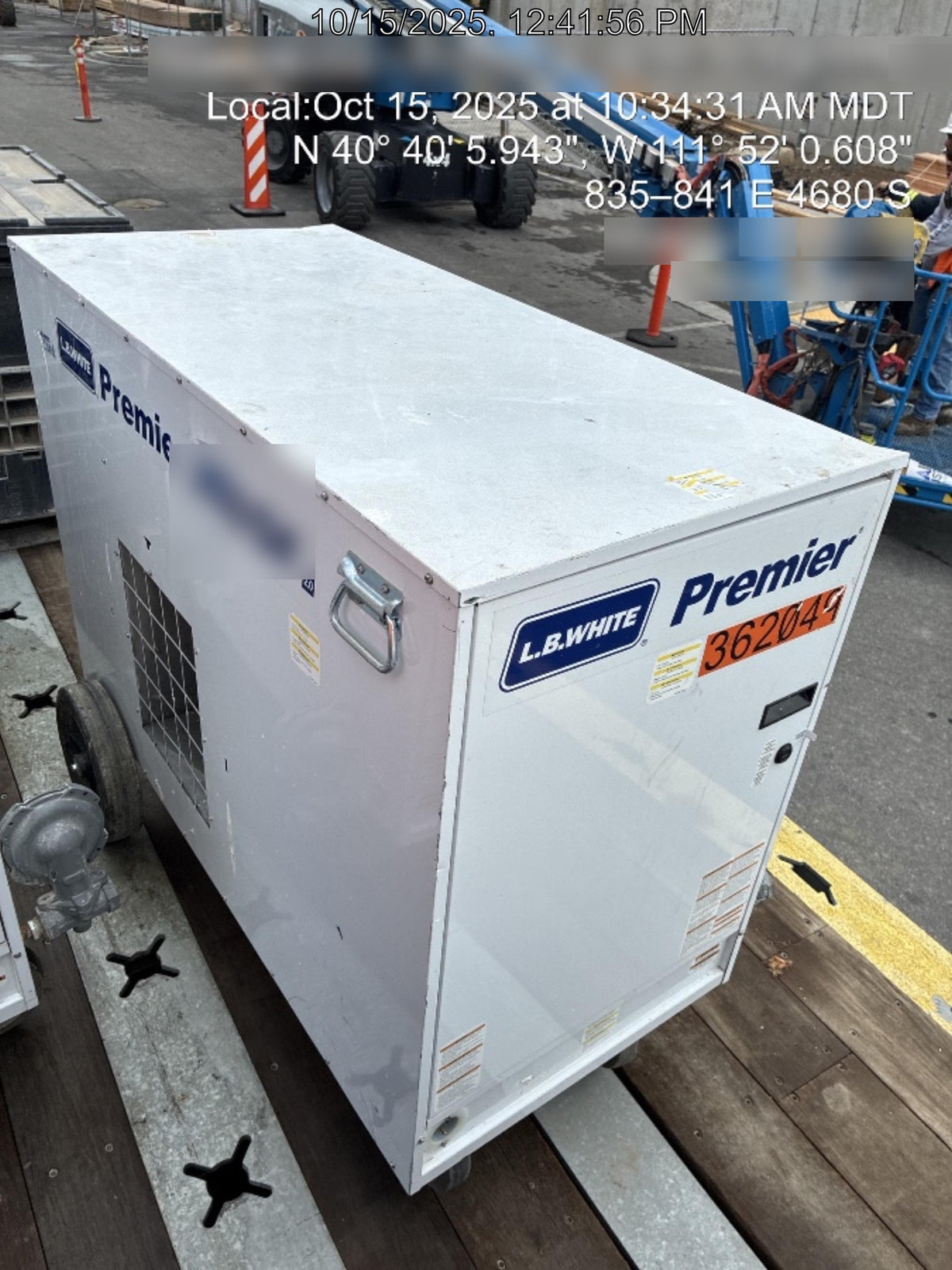 2023 LB WHITE Premier 350 DF 2.0 LINK