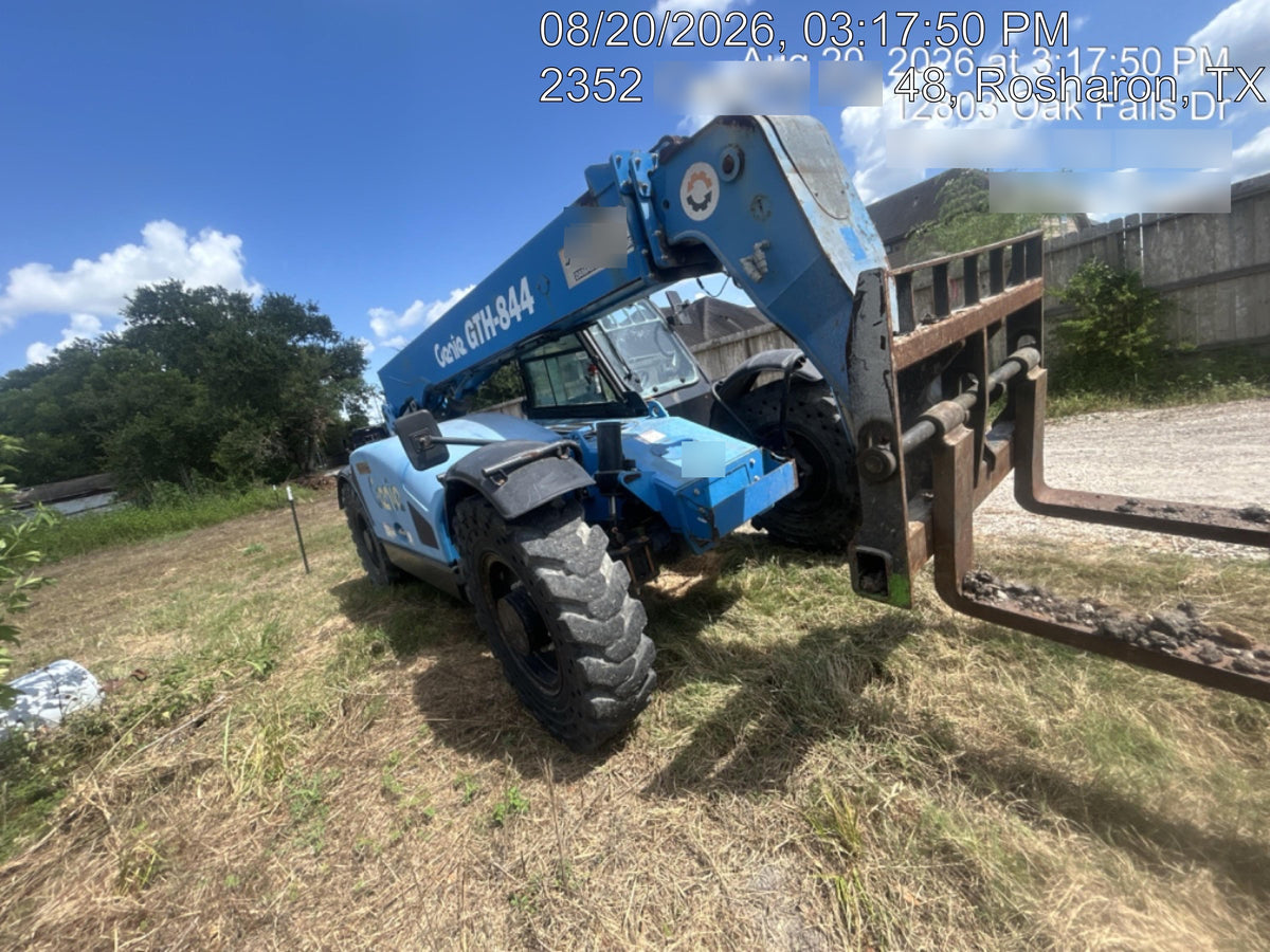 2018 Genie GTH-844 Genie GTH-844 w/Enclosed Cab w/HVAC, Work Lights, Solid Tires, Beacon, 60" Carriage and Forks