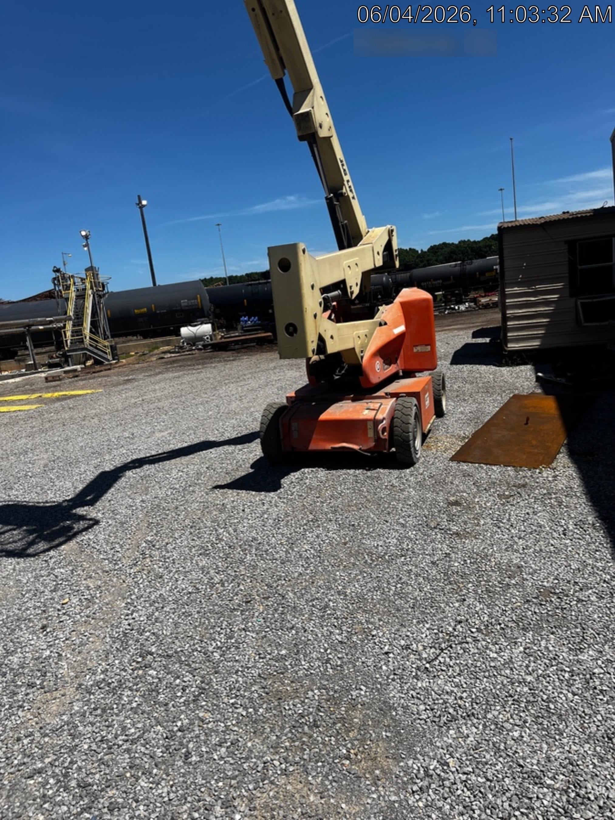2020 JLG E400AJPN