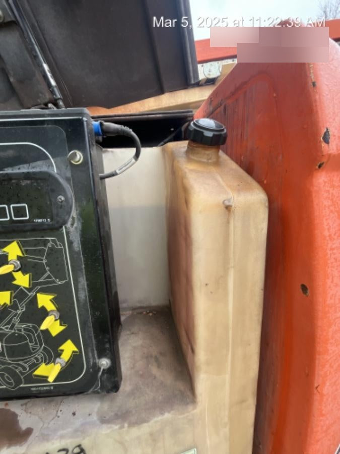 2019 JLG 600AJ