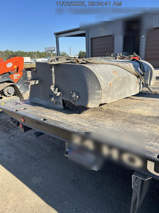 2021 PALADIN Sweepster SB72