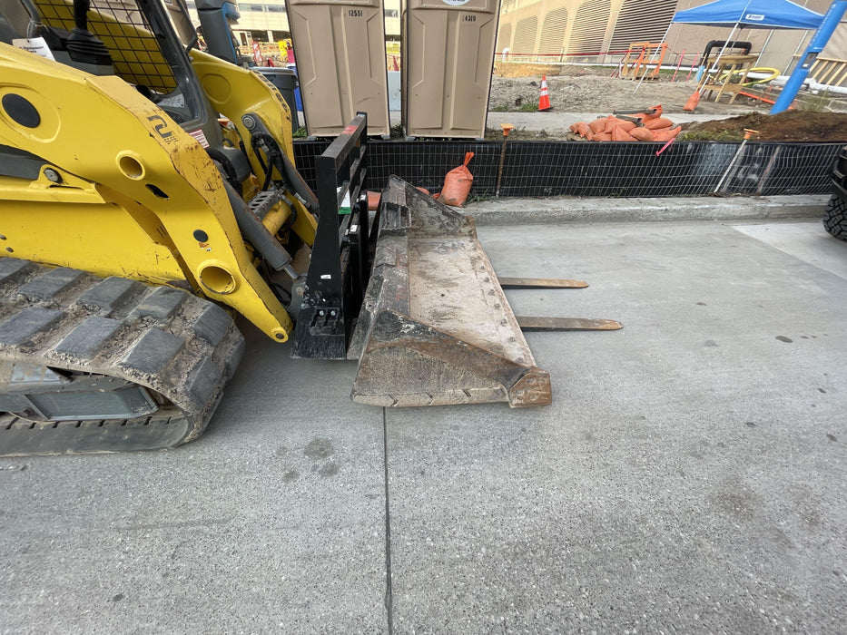 2021 ARROW MATERIAL HANDLING 60" Pallet Forks