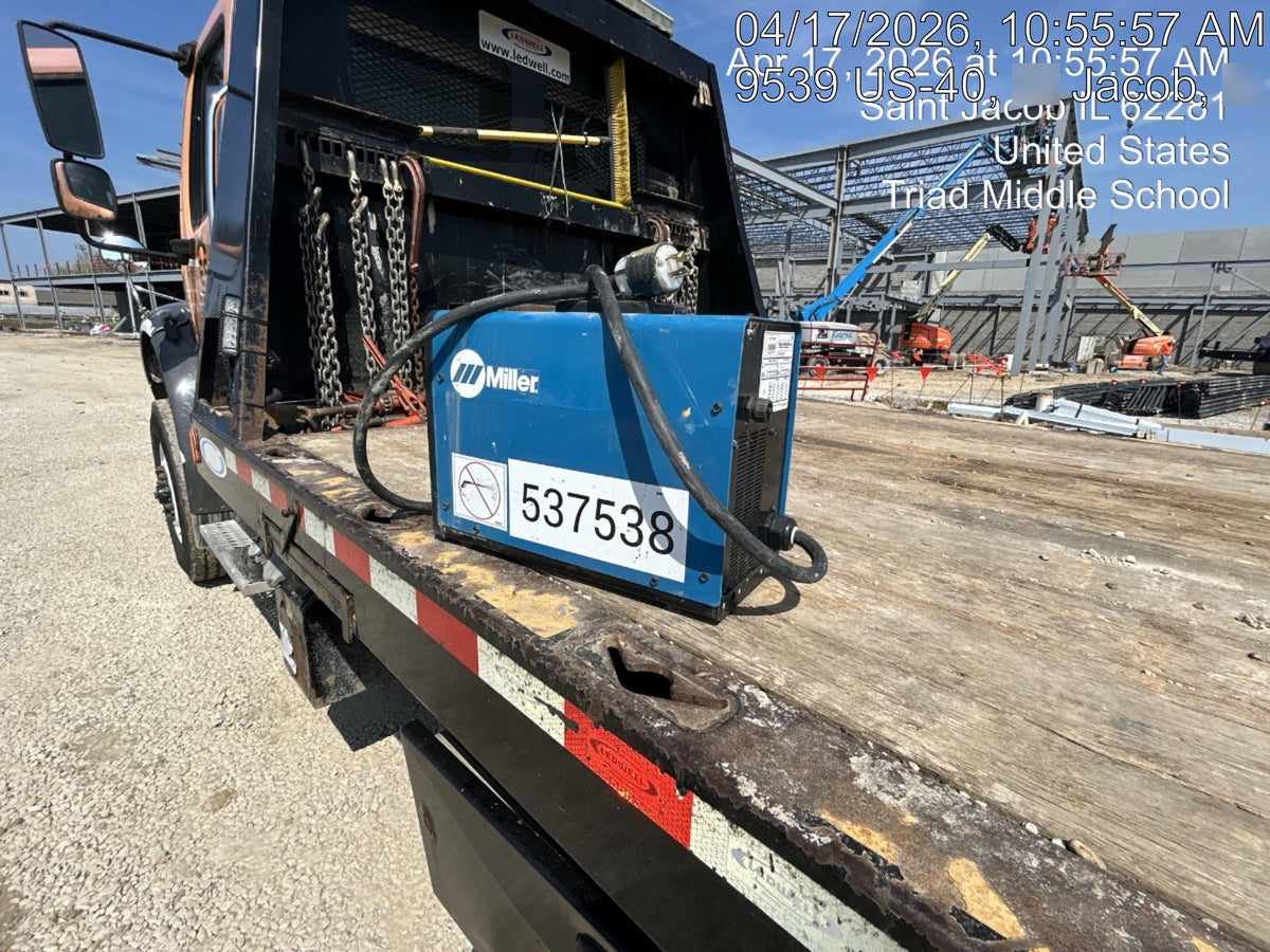 2025 MILLER ELECTRIC CST-282