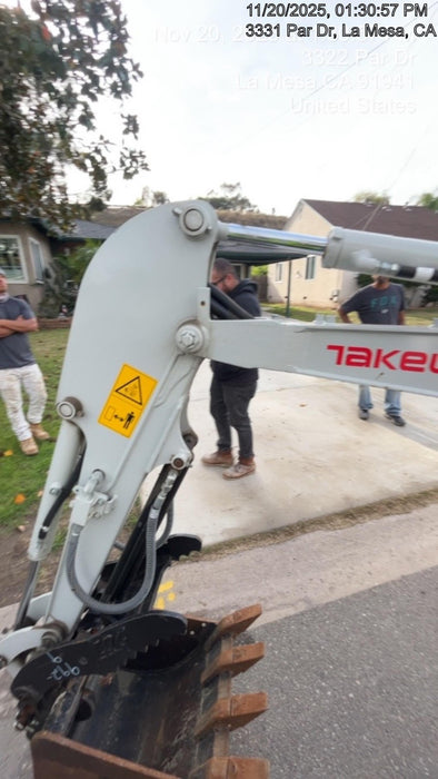 2023 TAKEUCHI TB216R