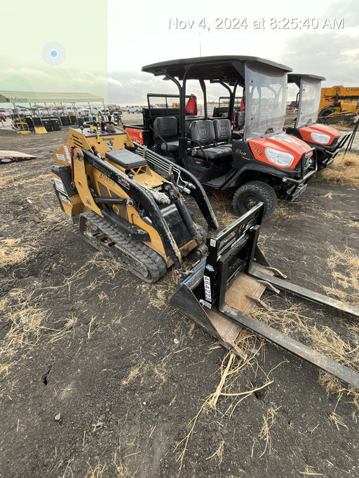2024 BLUE DIAMOND 42" Pallet Forks