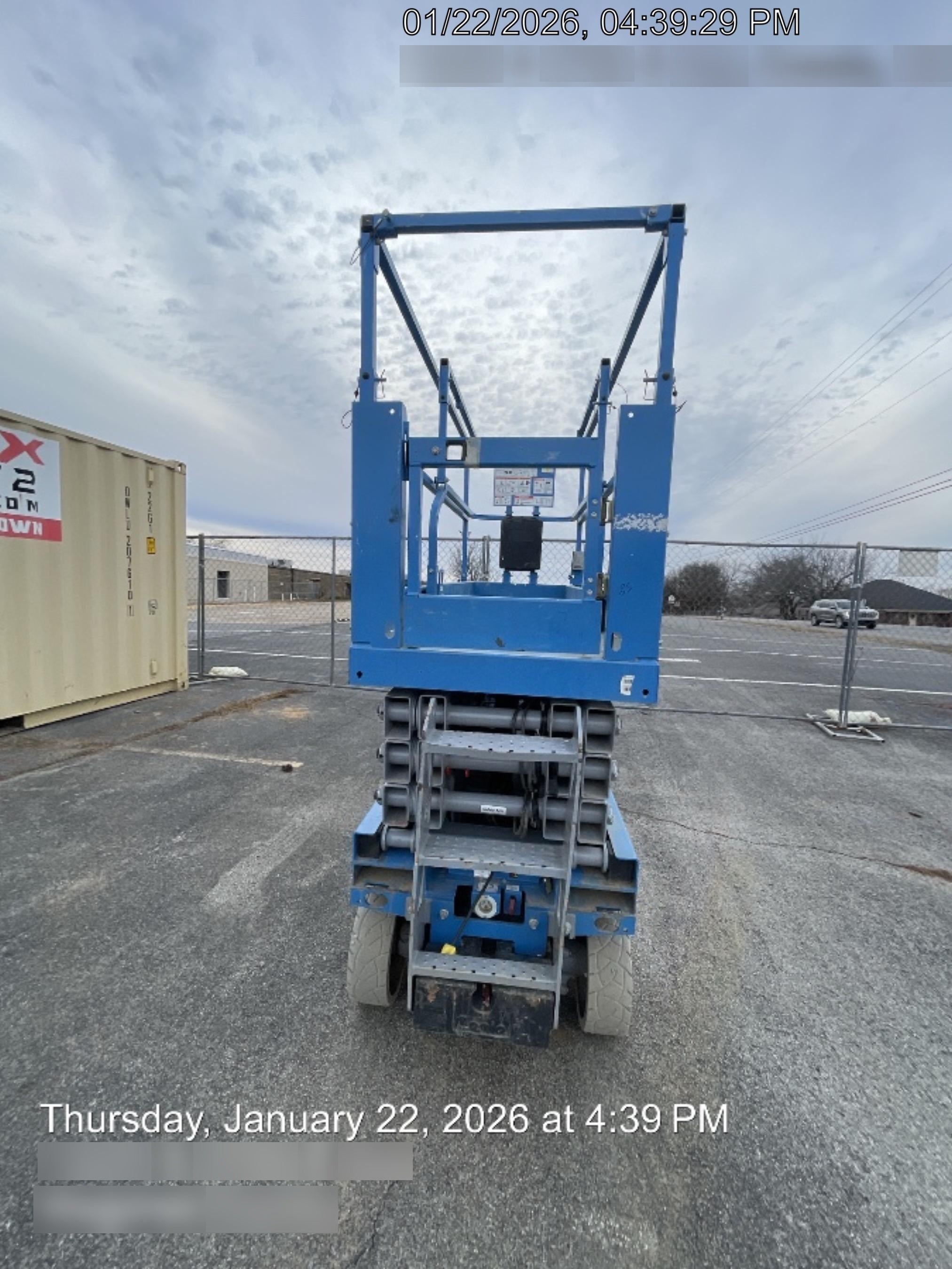 2023 GENIE GS-2632