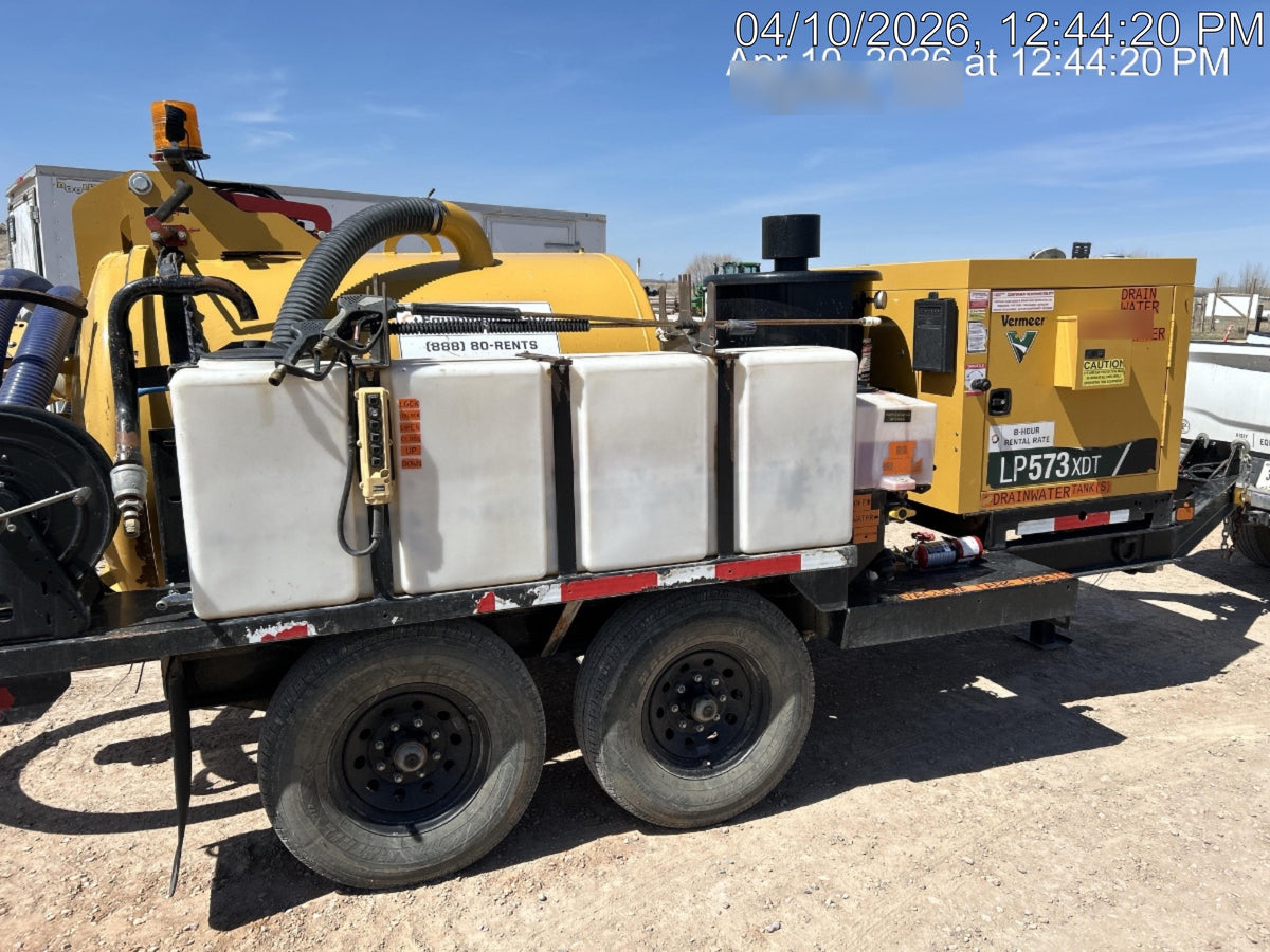 2022 Vac-Tron LP573XDT T4 Koehler Diesel Engine, 500 Gallon Debris Tank, x2 100 Gallon Water Tanks