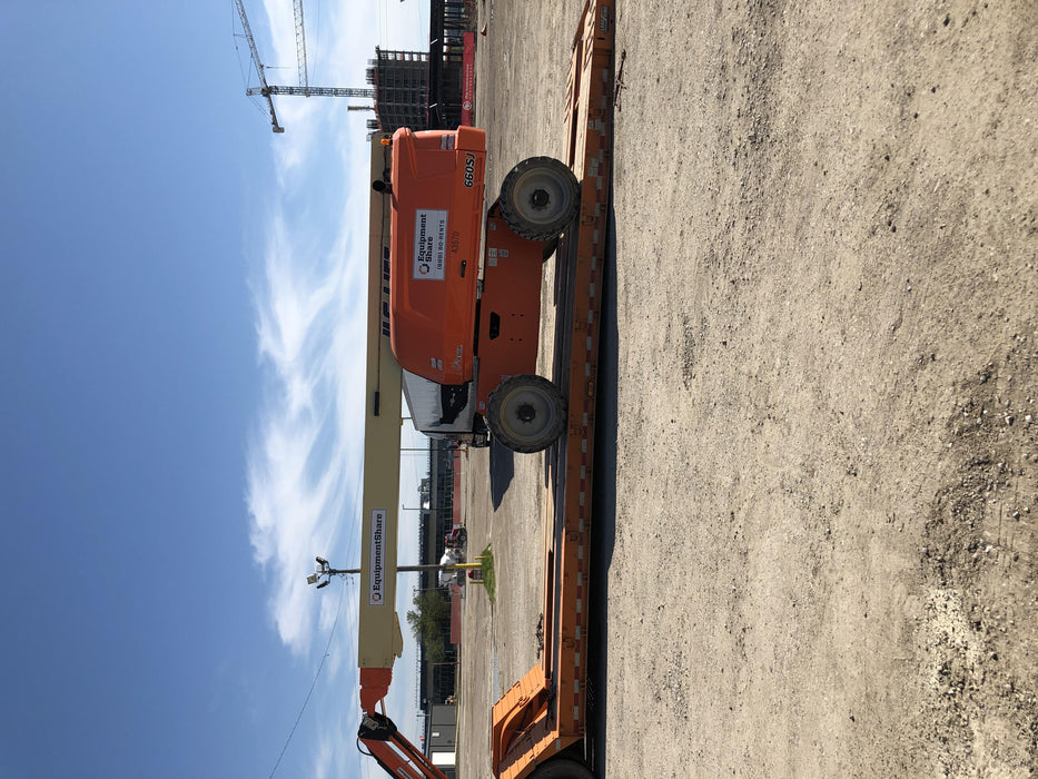 2019 JLG 660SJ