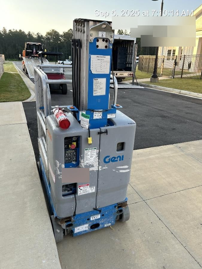 2019 GENIE GR-20